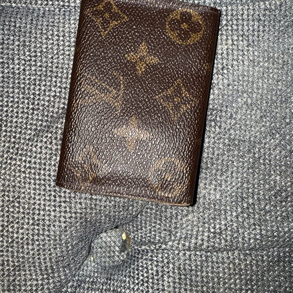 Vintage Authentic Louis Vuitton Monogram 6 Key Holder - Picture 10 of 10